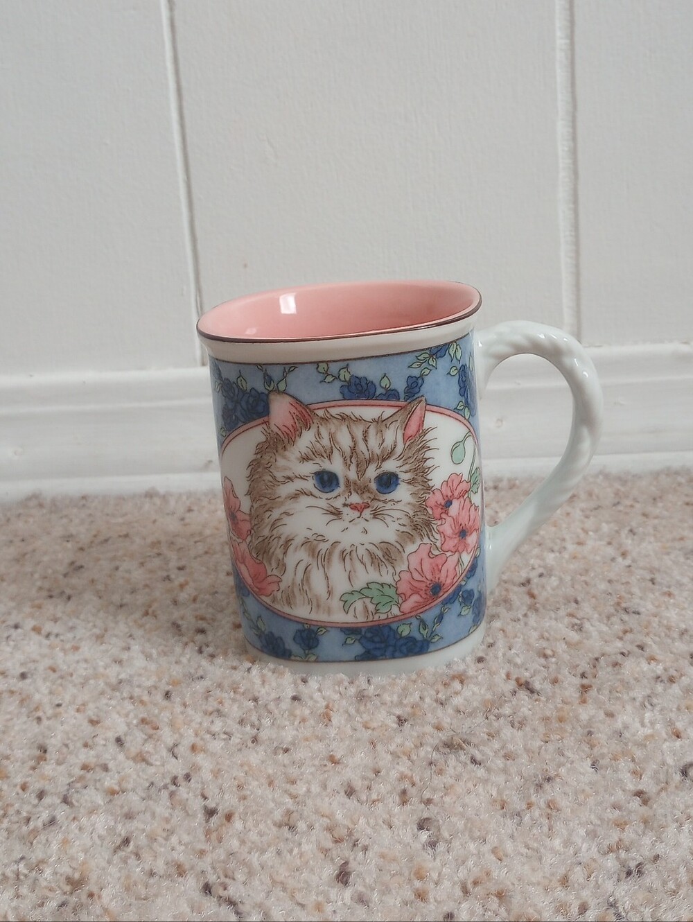 Vintage Cat Mug